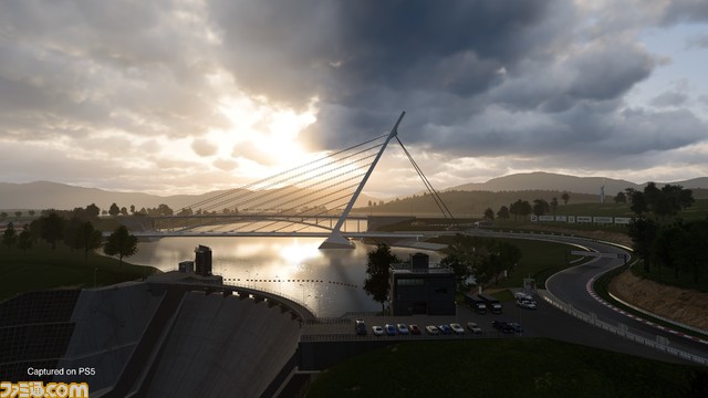 『グランツーリスモ7』ダウンロード版の予約購入受付が開始。スタンダードエディションのほか、25周年アニバーサリーエディションも発売。パッケージ版の予約は9月27日より順次スタート