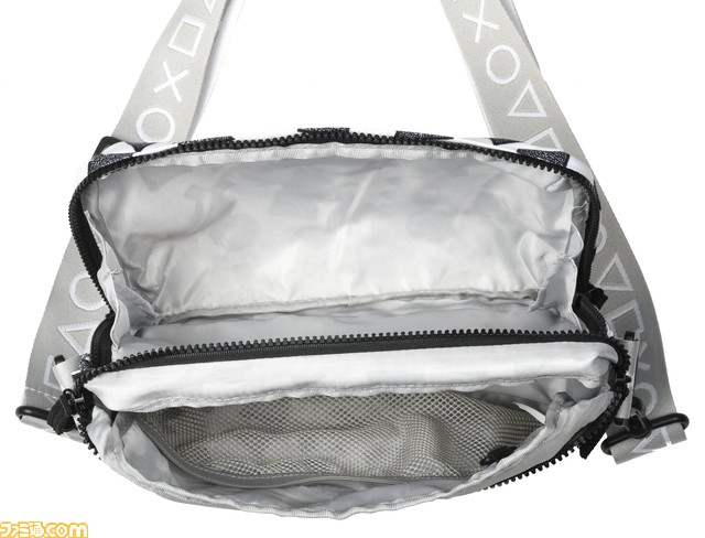 “PlayStation”のバッグシリーズ待望の第二弾が10月8日より発売！ お馴染みの“△◯✕▢”マークをオリジナルの多彩なグラフィックアートデザインに落とし込み