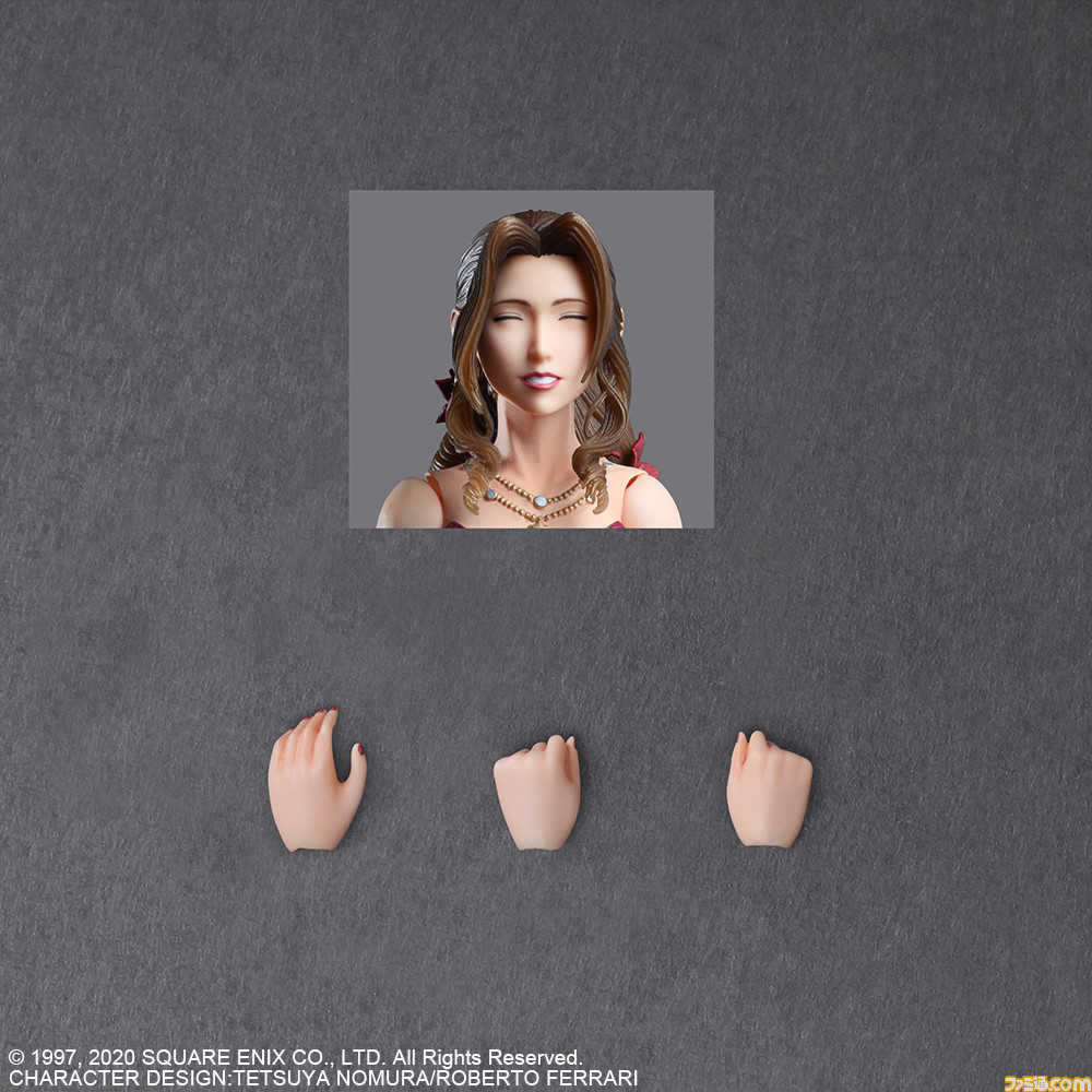 FF7 リメイク』ドレス姿のエアリスがアクションフィギュア“PLAY