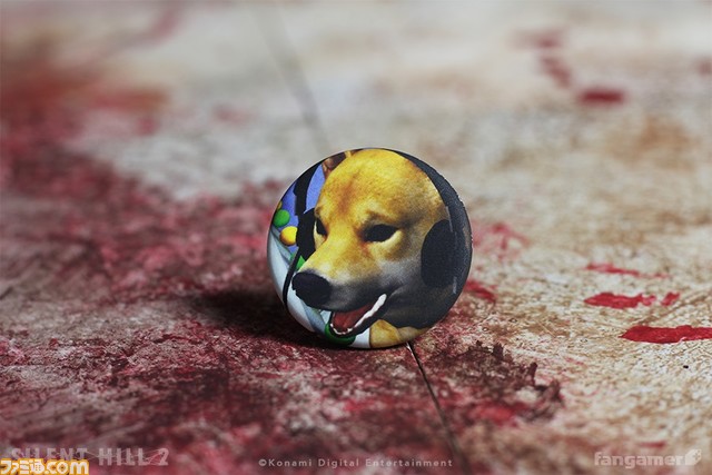 『SILENT HILL』シリーズの最新グッズ2点が発売。“ミラの計画 Tシャツ”、“教団 パーカー”がラインアップ