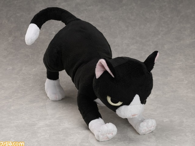 『十三機兵防衛圏』より“しっぽ 1/1 ポージングぬいぐるみ”が予約開始。するどい目つきや毛並みを丁寧に表現