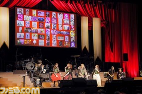 『ダンガンロンパ』10周年イベント夜公演リポート。緒方恵美や豊口めぐみなど声優陣による朗読劇や楽曲ライブなど盛りだくさん。スパチュン×トゥーキョーゲームスの新作『レインコード』の映像も