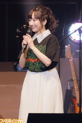 『ダンガンロンパ』10周年イベント夜公演リポート。緒方恵美や豊口めぐみなど声優陣による朗読劇や楽曲ライブなど盛りだくさん。スパチュン×トゥーキョーゲームスの新作『レインコード』の映像も