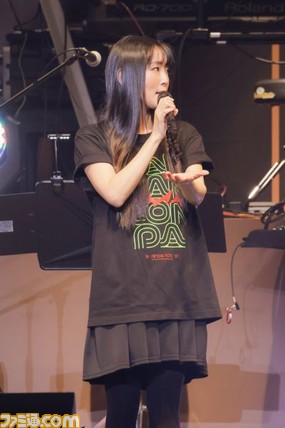 『ダンガンロンパ』10周年イベント夜公演リポート。緒方恵美や豊口めぐみなど声優陣による朗読劇や楽曲ライブなど盛りだくさん。スパチュン×トゥーキョーゲームスの新作『レインコード』の映像も