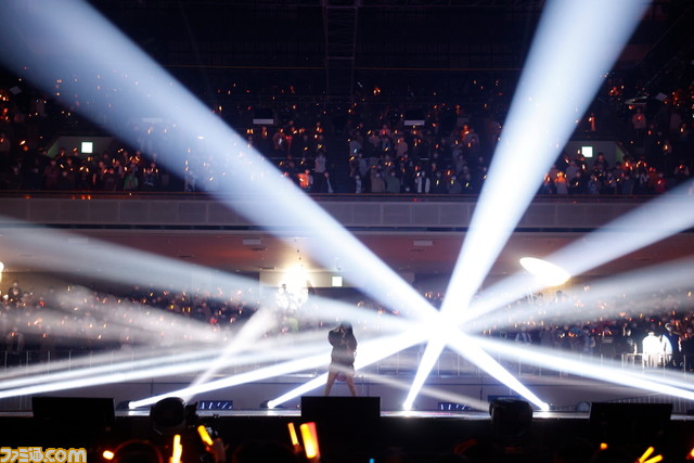 『シャニマス』“Xmas Party -Silent night-”（クリパ）2日目リポート。斑鳩ルカ（川口莉奈さん）がサプライズで登場し、『神様は死んだ、って』を披露！ 4thライブの開催も発表