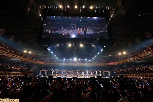 『シャニマス』“Xmas Party -Silent night-”（クリパ）2日目リポート。斑鳩ルカ（川口莉奈さん）がサプライズで登場し、『神様は死んだ、って』を披露！ 4thライブの開催も発表