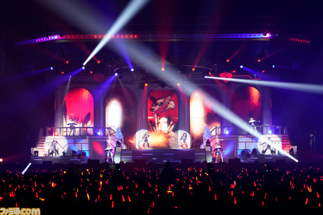 『アイマス シンデレラガールズ』10周年ライブツアー愛知公演1日目リポート。“ CosmoStar Land”での綺羅びやかなステージは、プロデューサーたちへの最高のクリスマスプレゼントに！