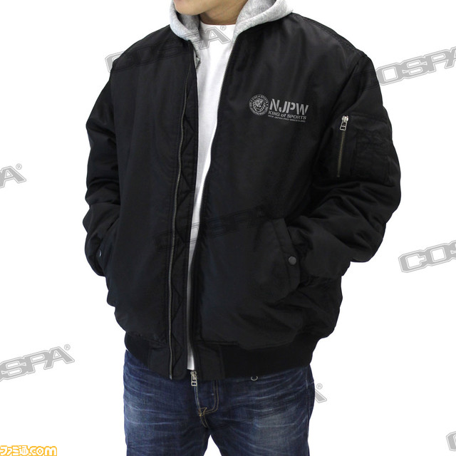 “新日本プロレスリング”先行販売グッズ予約受付開始！ “ライオンマーク”をデザインしたビッグシルエットのロングスリーブTシャツやパーカーなど試合観戦にお薦めなアパレルがラインアップ