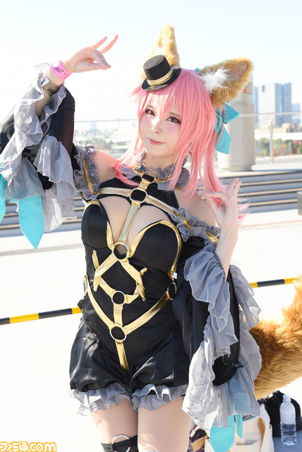 コミケ99コスプレ速報! 白銀ノエルから『鬼滅の刃』『ウマ娘』『シン・エヴァ』『FGO』まで、初日の会場を沸かせた美麗レイヤーたち