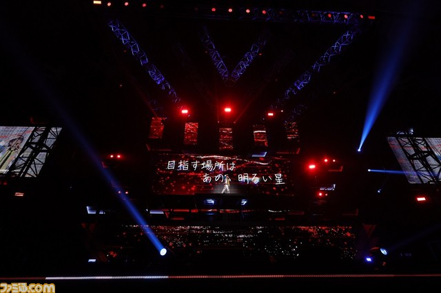 『アイドルマスター SideM』6thライブツアー東京公演1日目のオフィシャル写真とセットリストが公開。『アイマス』シリーズ15周年記念曲『なんどでも笑おう』の披露も