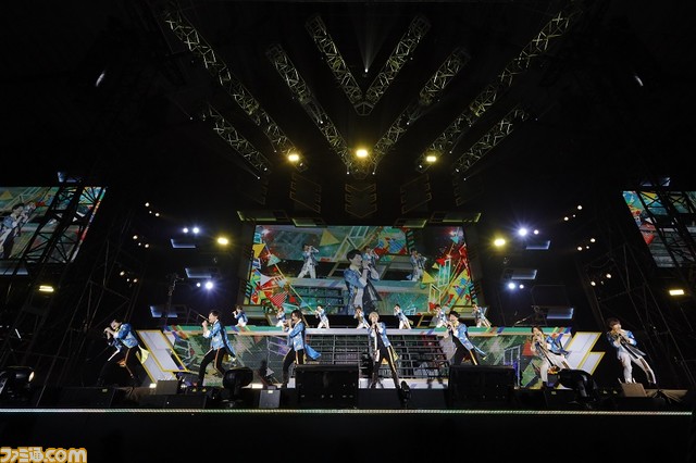 『アイドルマスター SideM』6thライブツアー東京公演1日目のオフィシャル写真とセットリストが公開。『アイマス』シリーズ15周年記念曲『なんどでも笑おう』の披露も