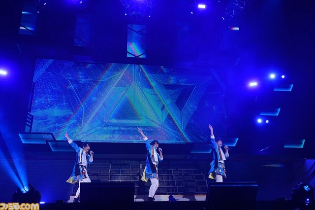 『アイドルマスター SideM』6thライブツアー東京公演1日目のオフィシャル写真とセットリストが公開。『アイマス』シリーズ15周年記念曲『なんどでも笑おう』の披露も