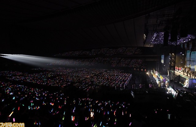 『アイドルマスター SideM』6thライブツアー東京公演2日目のオフィシャル写真とセットリストが公開。新たなCDシリーズなども発表