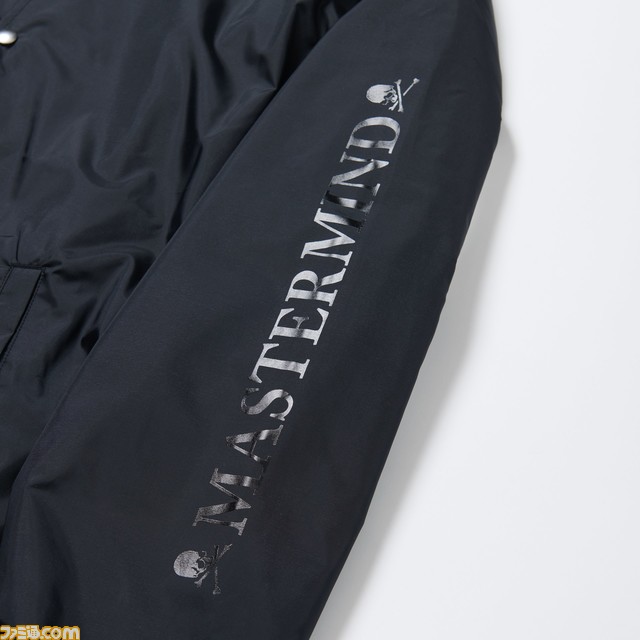 仮面ライダー生誕50周年×マスターマインド・ジャパンコラボ記念の“全身黒”の仮面ライダー新1号フィギュアやオリジナルTシャツ、フーディー、コーチジャケットが販売