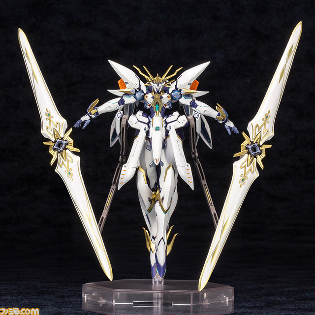 『ゼノブレイド2』のセイレーンのプラモデルが再販! ダイナミックな羽とリングが神々しさを演出