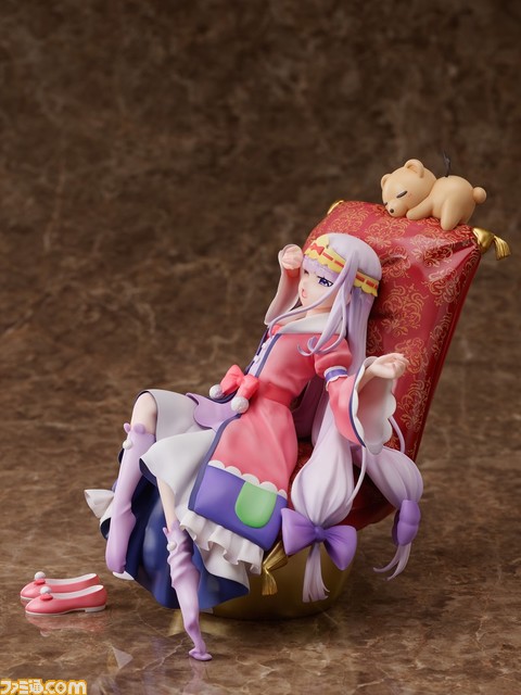 『魔王城でおやすみ』スヤリス姫のフィギュアがECサイト“F:NEX”にて予約受付中。ふかふかの王座にもたれかかる気だるい雰囲気が表現
