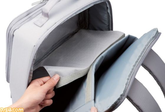 推しといつも一緒にいられる“推しごとバッグ”が発売！ “お仕事”と“推しごと”両方に必要な収納力と機能を兼ね備えた可動式の透明窓構造バッグ