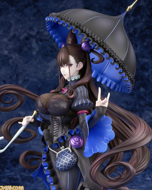 『FGO』より紫式部/キャスターが第一再臨の姿で立体化。ゴシック調のロングドレスや唇のグロスで大人っぽさを演出