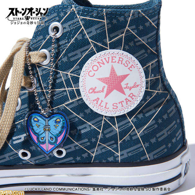 【ジョジョ】『ストーンオーシャン』×CONVERSEのコラボシューズが登場。空条徐倫をイメージした星のアザや蜘蛛の巣柄などをあしらったデザイン