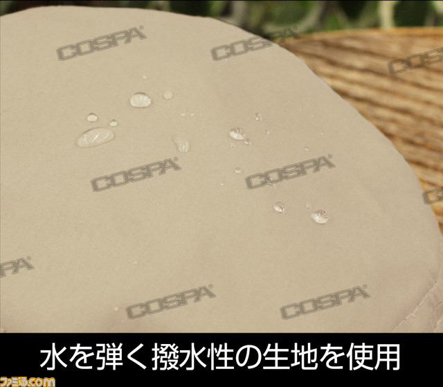 『ガンダム』陸戦型ジムのシールドがバッグになって登場。地球連邦軍とジオン軍をモチーフにしたアウトドアキャップも発売