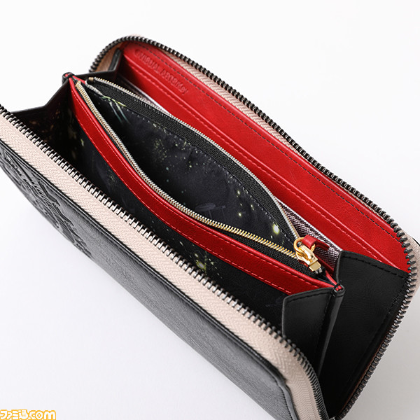 『Rewrite』千里朱音のコラボアイテムが登場。魔法陣やローブ姿をイメージした腕時計、バッグ、財布がラインアップ