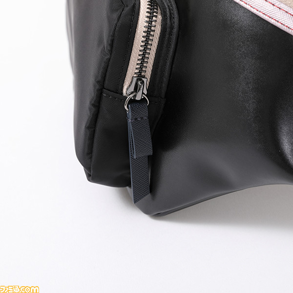 『Rewrite』千里朱音のコラボアイテムが登場。魔法陣やローブ姿をイメージした腕時計、バッグ、財布がラインアップ