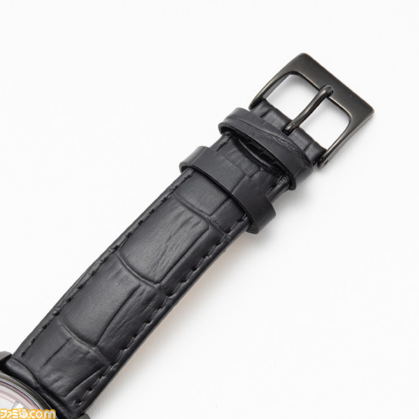 『Rewrite』千里朱音のコラボアイテムが登場。魔法陣やローブ姿をイメージした腕時計、バッグ、財布がラインアップ