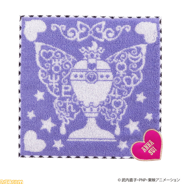 『セーラームーン』とANNA SUIがコラボ。守護星マークや変身アイテムをデザインしたバッグ、ピアス、ワンピース、ペット服など、全48種が発売【セーラー戦士に蝶の羽】