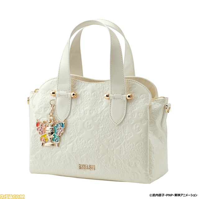 『セーラームーン』とANNA SUIがコラボ。守護星マークや変身アイテムをデザインしたバッグ、ピアス、ワンピース、ペット服など、全48種が発売【セーラー戦士に蝶の羽】