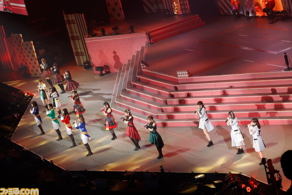 24_繧キ繝ァ繧ウ繝ゥ繝悶Ν?翫う繝?th_A1_3047