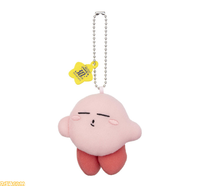 『星のカービィ』カービィが気持ちよさそうにすやすや眠る姿のぬいぐるみやボールチェーン付きのぬいぐるみマスコットが30周年記念仕様で登場!