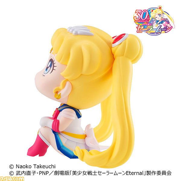『セーラームーン』見上げ&おすわりポーズが特長のかわいいフィギュア“るかっぷ”にスーパーセーラームーン、スーパーセーラーちびムーンが登場。
