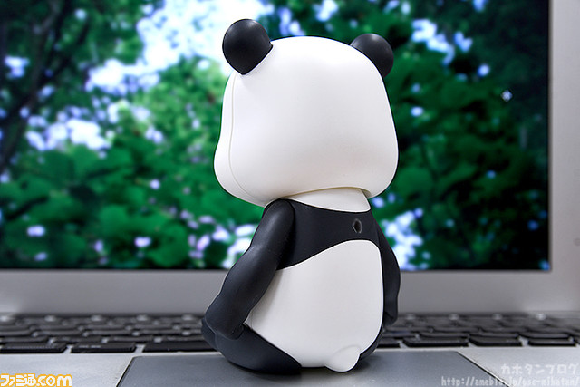 『呪術廻戦』パンダのねんどろいどが本日予約開始。オプションパーツには“腕章”“パンダのプロップ”“風船”に加え“赤ちゃん時代のパンダ”が付属