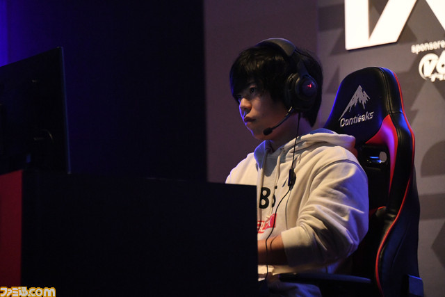 FAVCUP2022『スト5』部門はウメハラ選手が逆転優勝！ オフライン開催で盛り上がった現地の様子をお届け