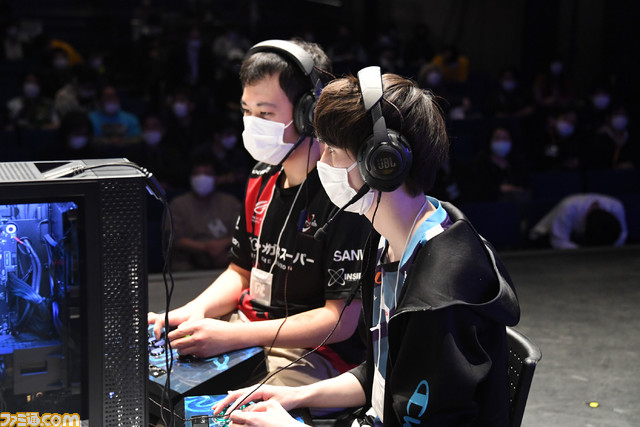 FAVCUP2022『スト5』部門はウメハラ選手が逆転優勝！ オフライン開催で盛り上がった現地の様子をお届け