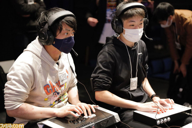 FAVCUP2022『スト5』部門はウメハラ選手が逆転優勝！ オフライン開催で盛り上がった現地の様子をお届け