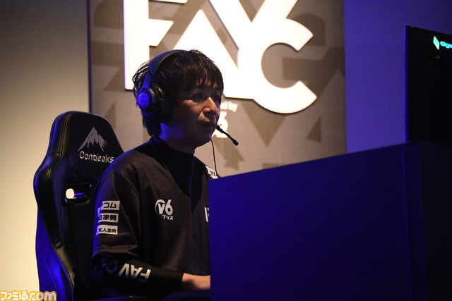 FAVCUP2022『スト5』部門はウメハラ選手が逆転優勝！ オフライン開催で盛り上がった現地の様子をお届け