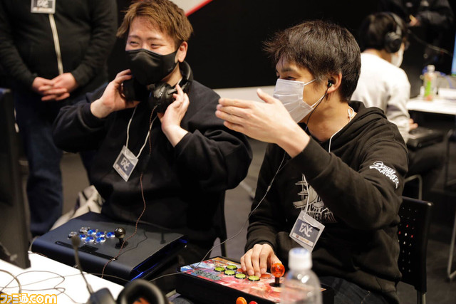 FAVCUP2022『スト5』部門はウメハラ選手が逆転優勝！ オフライン開催で盛り上がった現地の様子をお届け