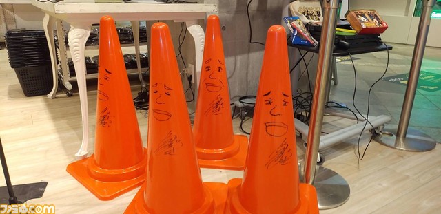 シバ(4/8)の日発売Switch/PS4『メタルドッグス』のローンチトレーラーが公開。“戦闘犬ポチ”をはじめとする可愛い3匹が大暴れのシューティングゲーム