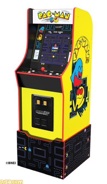 『アケアカ』シリーズの『パックランド』や『ホッピングマッピー』などの復刻ポスターが発売。『パックマン』とJack Bunny!!のコラボアイテムも登場