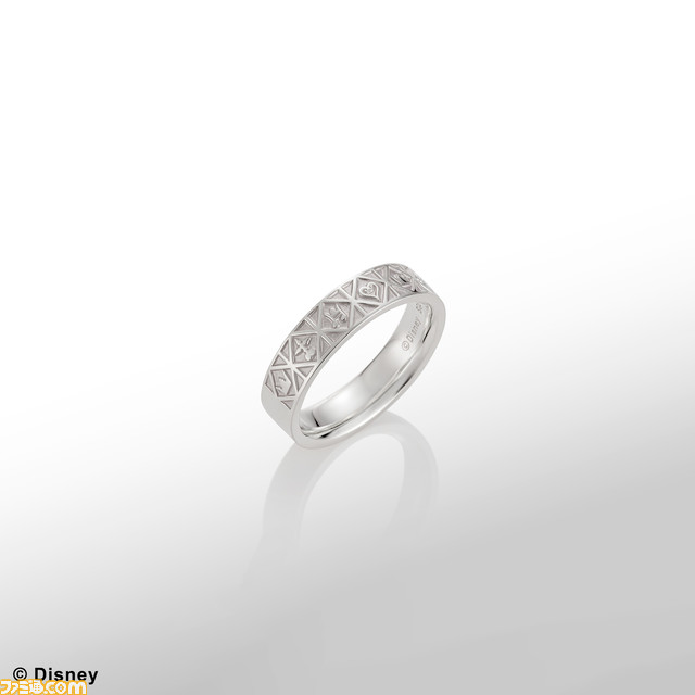 『キングダム ハーツ』の20周年記念シリーズ関連商品が予約開始。江戸切子 オールドグラスや自動巻き機械式時計、セミオーダーリングなど、豪華アイテムの数々をチェック!