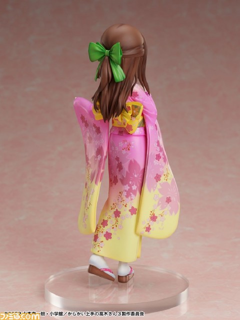 『からかい上手の高木さん』高木さんが桜和装でフィギュア化。華やかでありながら可憐な着物を着て無邪気に微笑む。本日(4/13)より予約開始