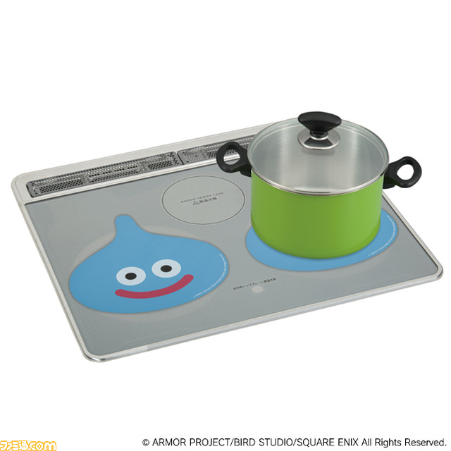 『ドラクエ』スライム型IHマットやホコリとりフィルターなど“おうちを よごれから まもる”シリーズ全5種が本日（4/15）発売