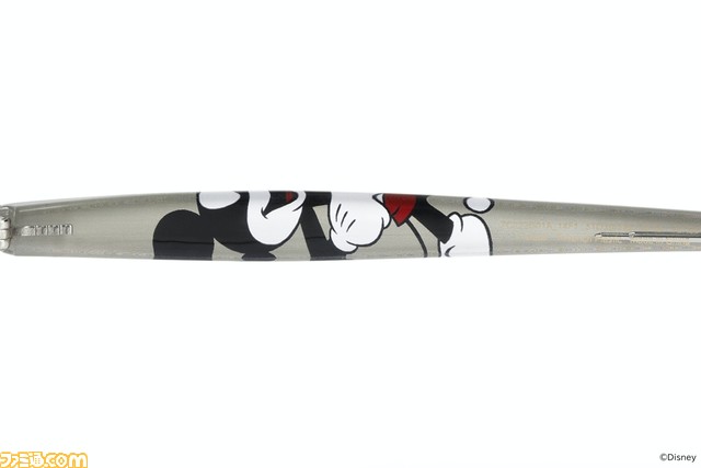 ディズニーのサングラスがZoffから4月22日に発売。ミッキーやミニー、ドナルドのアートが目を引くデザインも! 大人も子どもも楽しく紫外線ケア