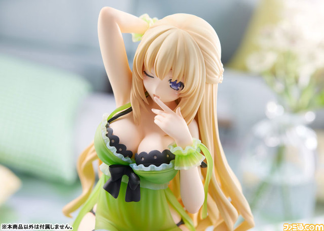 『超次元ゲイム ネプテューヌ』よりベールのフィギュアがあみあみにて予約開始。限定特典としてアクリルプレートが付属