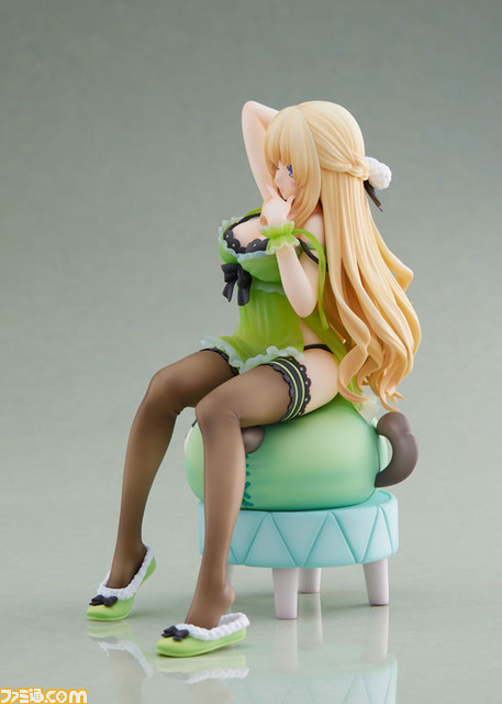 『超次元ゲイム ネプテューヌ』よりベールのフィギュアがあみあみにて予約開始。限定特典としてアクリルプレートが付属