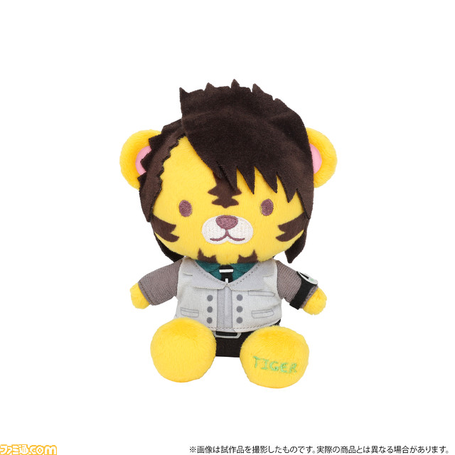 『タイバニ2』虎徹のコスチュームを着た虎とバーナビーのコスチュームを着たうさぎのぬいぐるみとぬいぐるみキーチェーンセットが受注開始