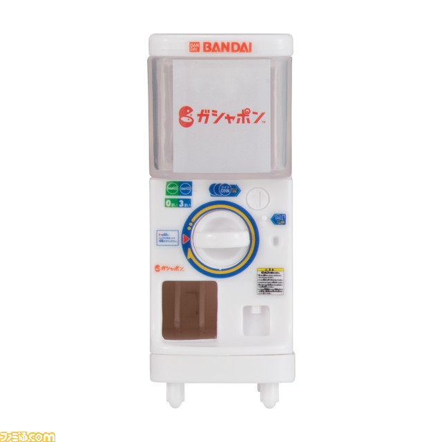 初代ガシャポン自販機を1/12スケールにした“1/12ガシャポンステーション”がカプセルトイにて5月中旬より発売。全国9店舗では先行販売も
