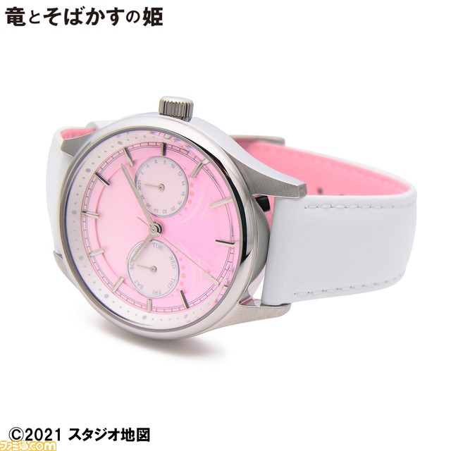 『竜とそばかすの姫』『サマーウォーズ』2作品のグッズが登場。世界観を表現したファン必携の腕時計など14アイテムが展開