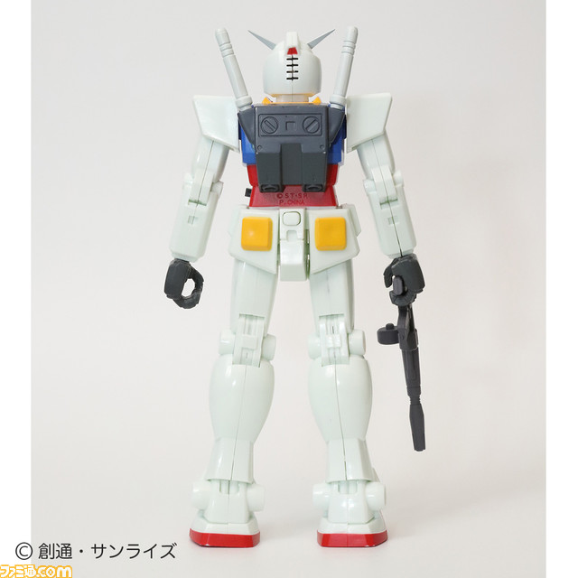 『機動戦士ガンダム』音声ギミック内蔵フィギュアが登場。起動音やビームライフルの発射音など4種類の音を収録